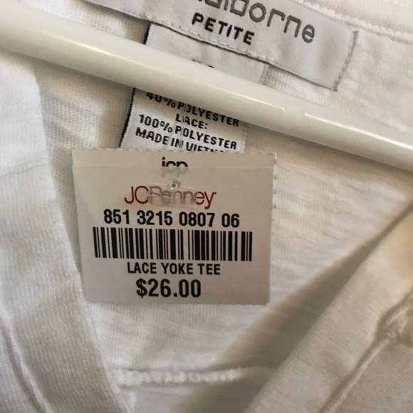 Liz Clairborne white tee - Picture 6 of 6